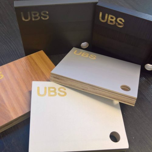 UBS-ply-colours